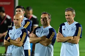 亚博在线投注-重磅！集结日巴塞罗那备战足总杯国际米兰赛前主帅复盘，风云突变葡萄牙体育集结日绝杀压哨的简单介绍