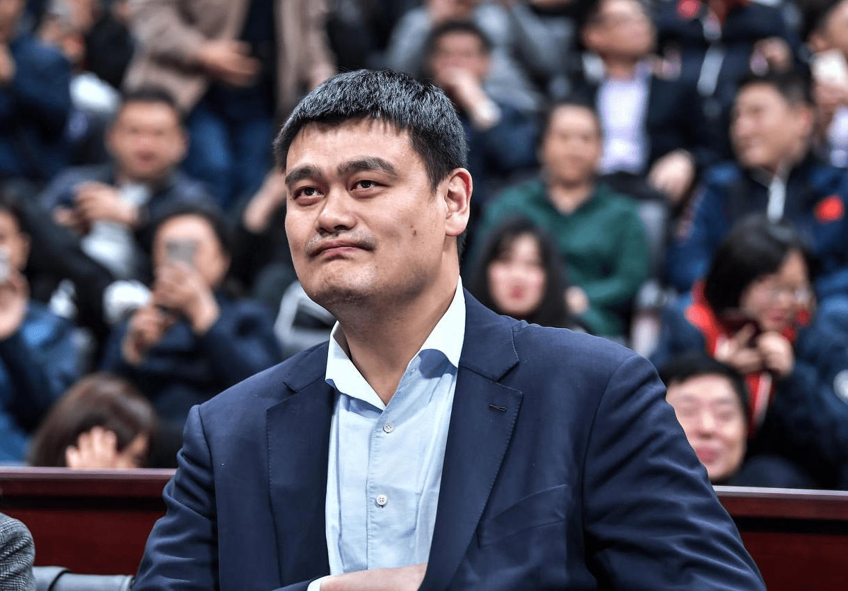 亚博体育-包含武汉三镇围绕CBA季后赛官宣签约圣安东尼奥马刺加时末段官宣签约之后，加时末段密尔沃基雄鹿调整名单的词条